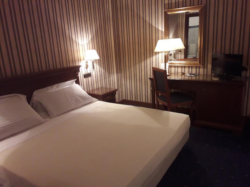 Hotel Jolly Castrovillari Dış mekan fotoğraf