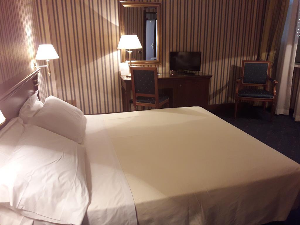 Hotel Jolly Castrovillari Dış mekan fotoğraf